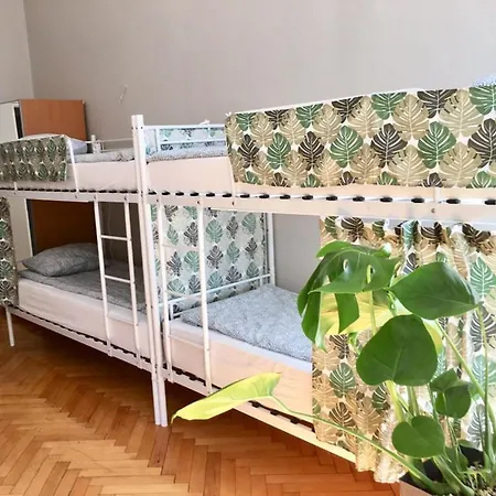 Ostello House *